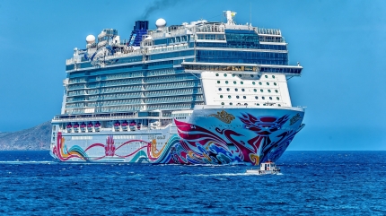 gallery/blue-waters-boat-colorful-945177